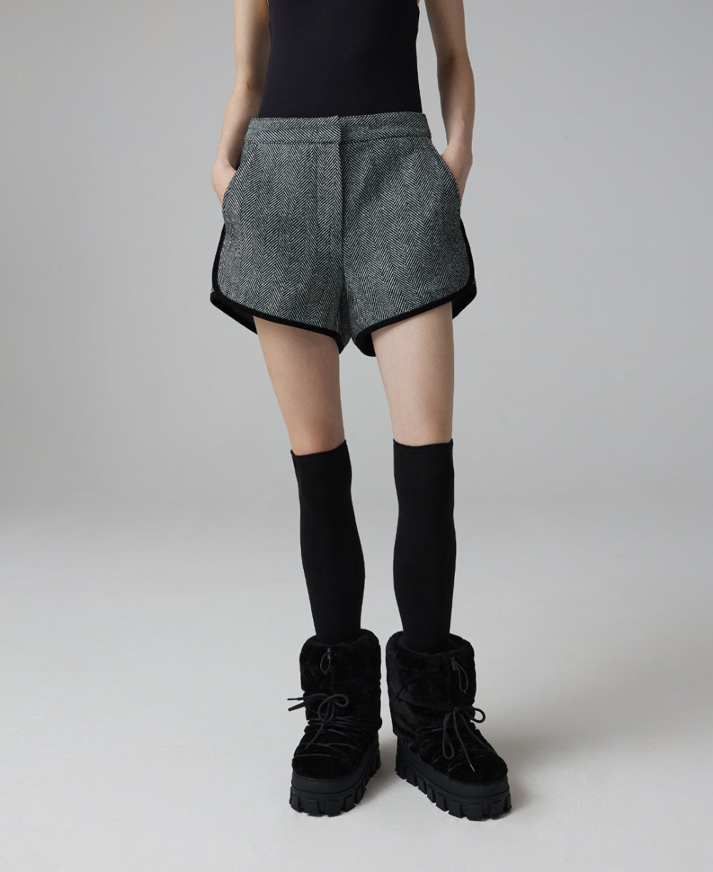 Herringbone bomber jacket & shorts