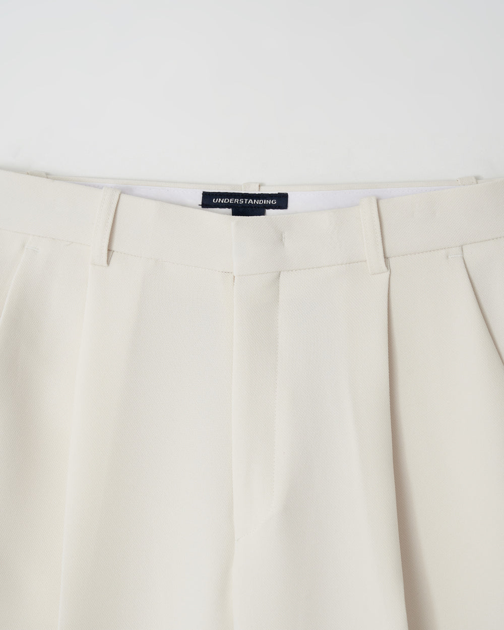 25 Edition spring one tuck pants ivory