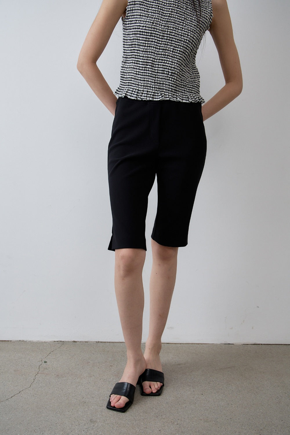 Biker slit banding pants