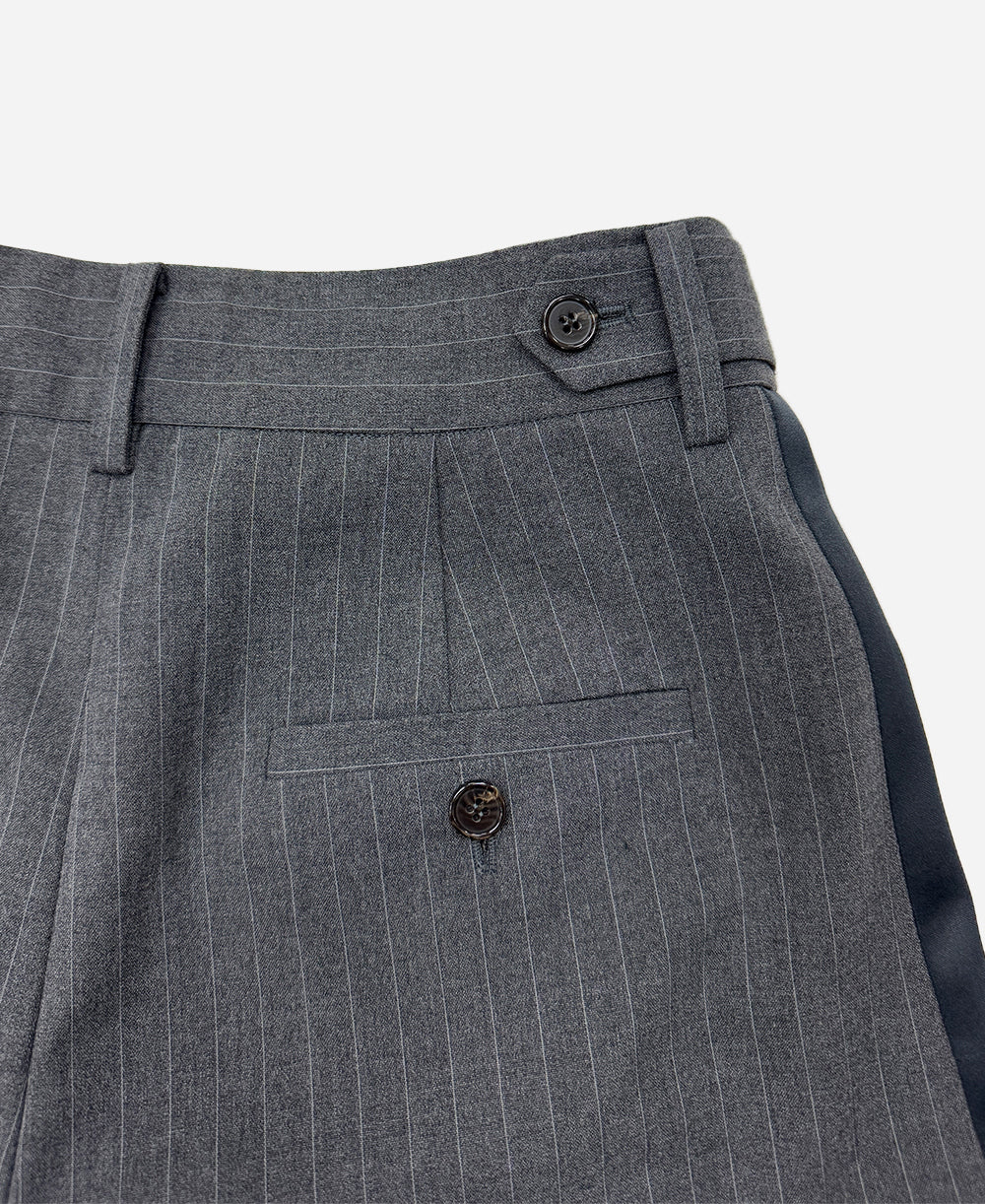 Classic pin stripe 2tuck wide pants