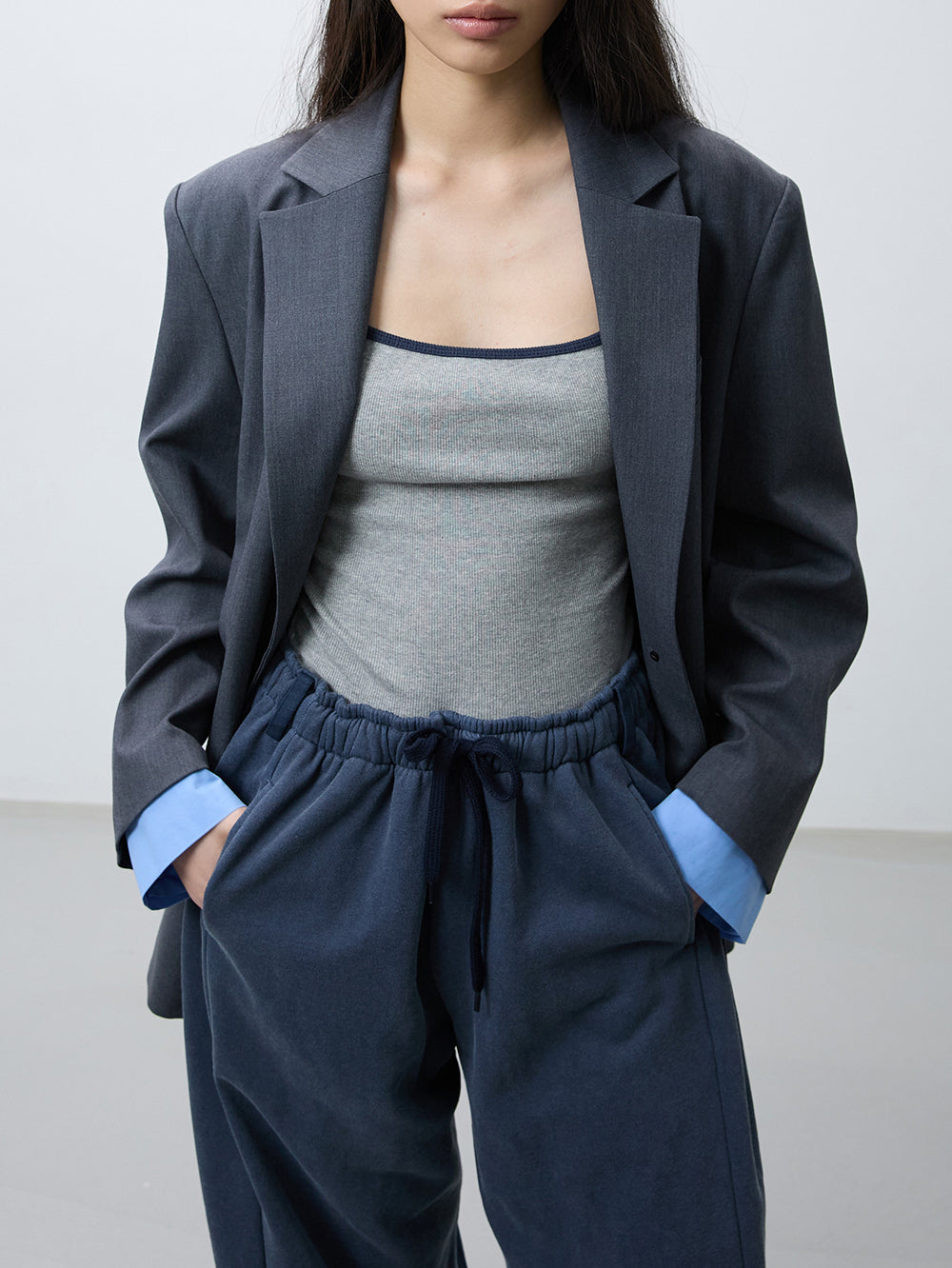 Detachable cuffs jacket