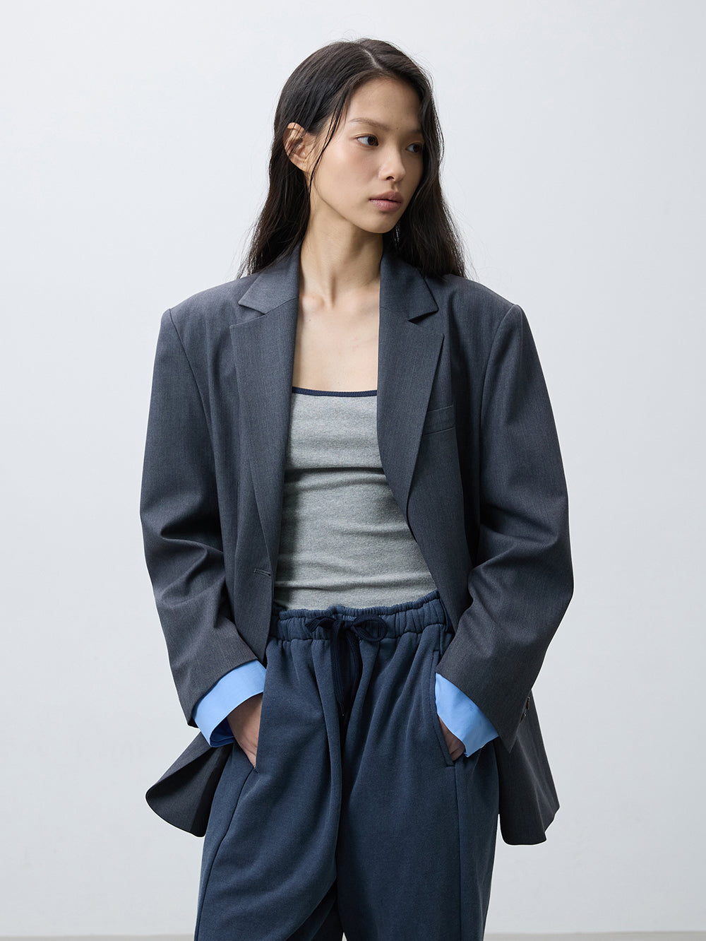 Detachable cuffs jacket