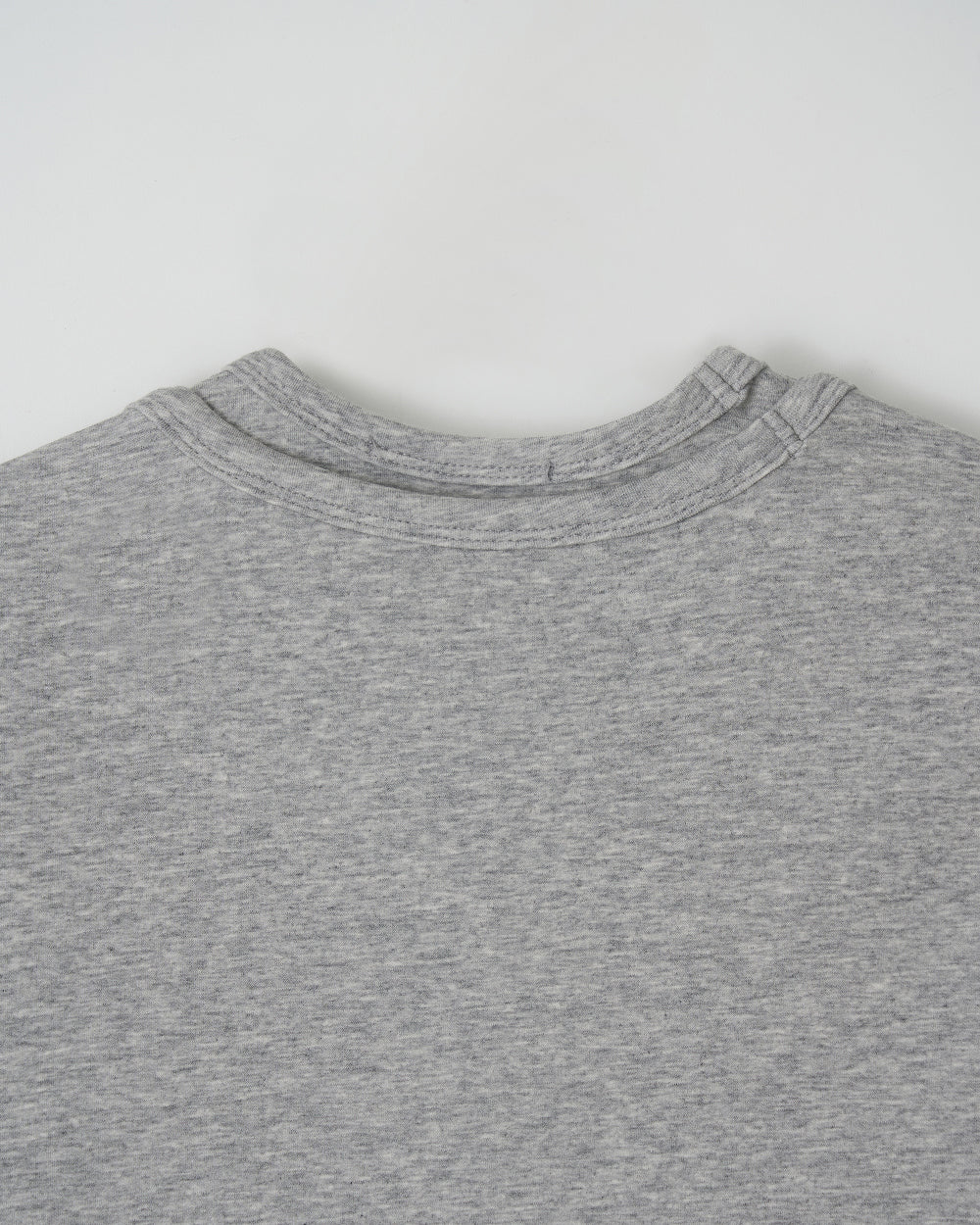 Double neck t-shirt
