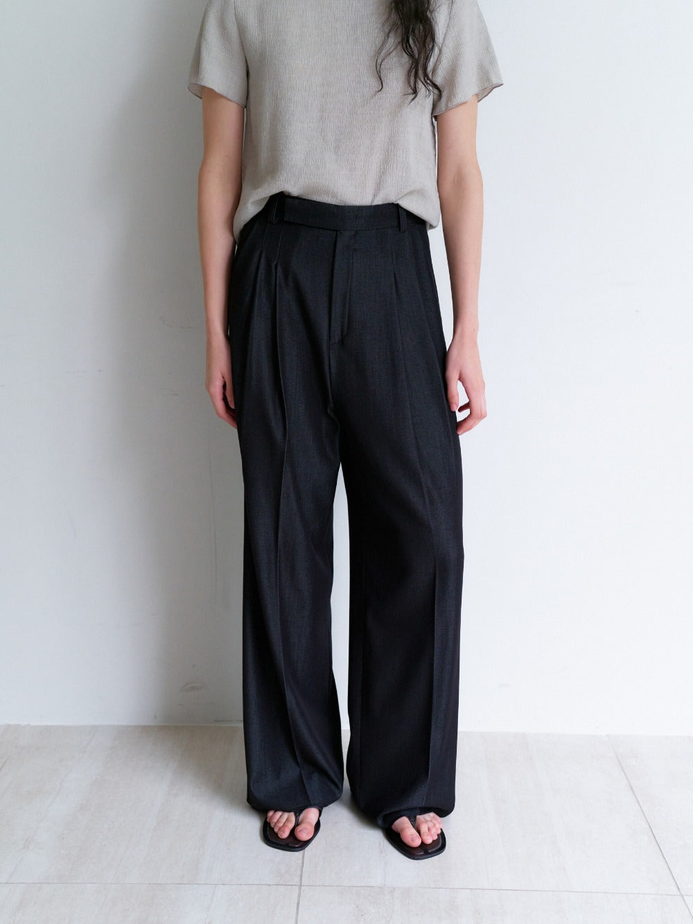 Glossy Summer Trousers Black