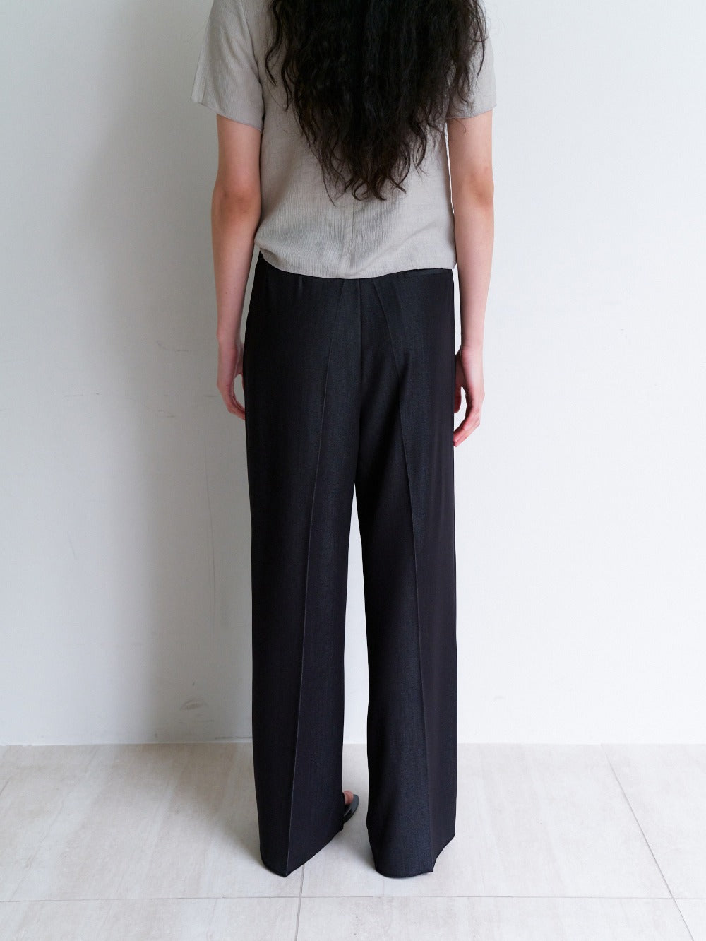 Glossy Summer Trousers Black