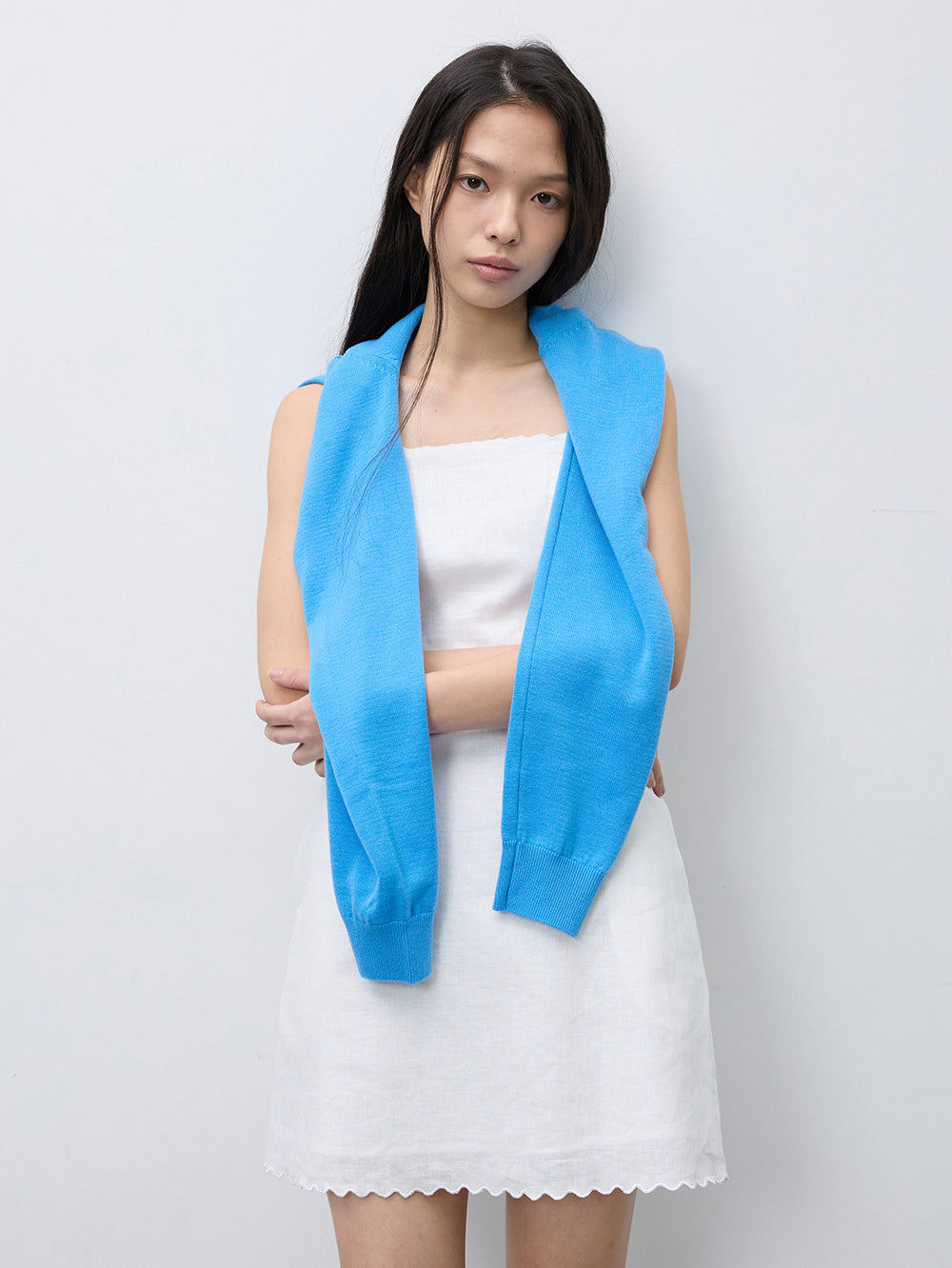 Merino wool round neck cardigan