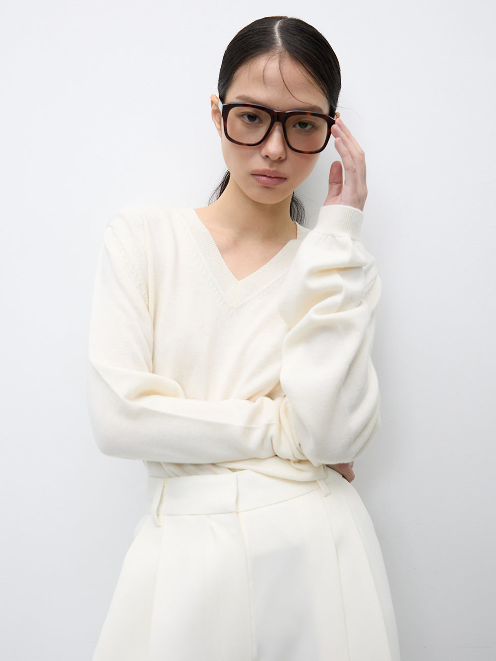 Merino wool v-neck jumper