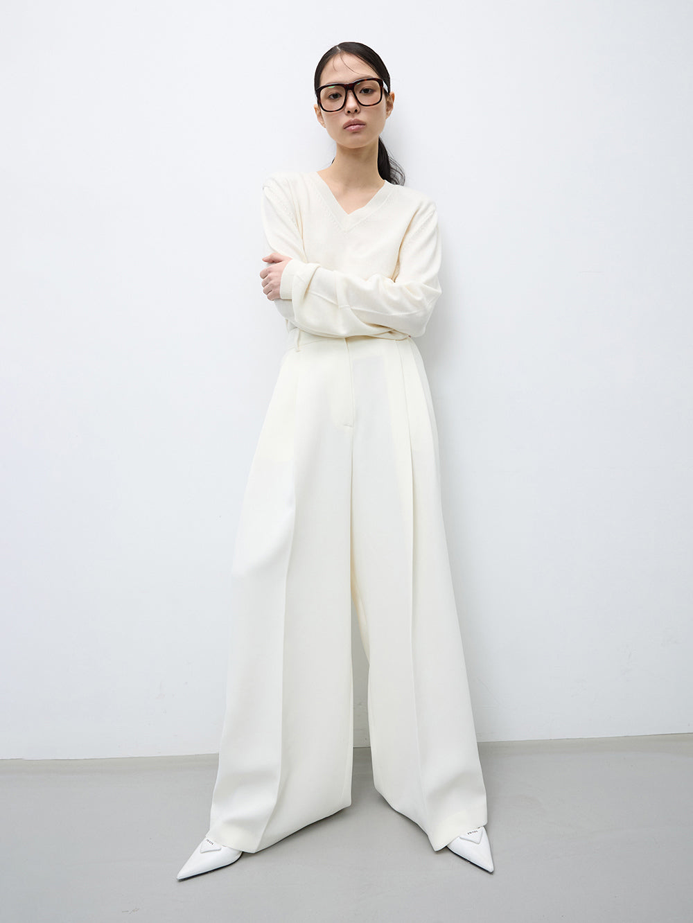 Merino wool v-neck jumper