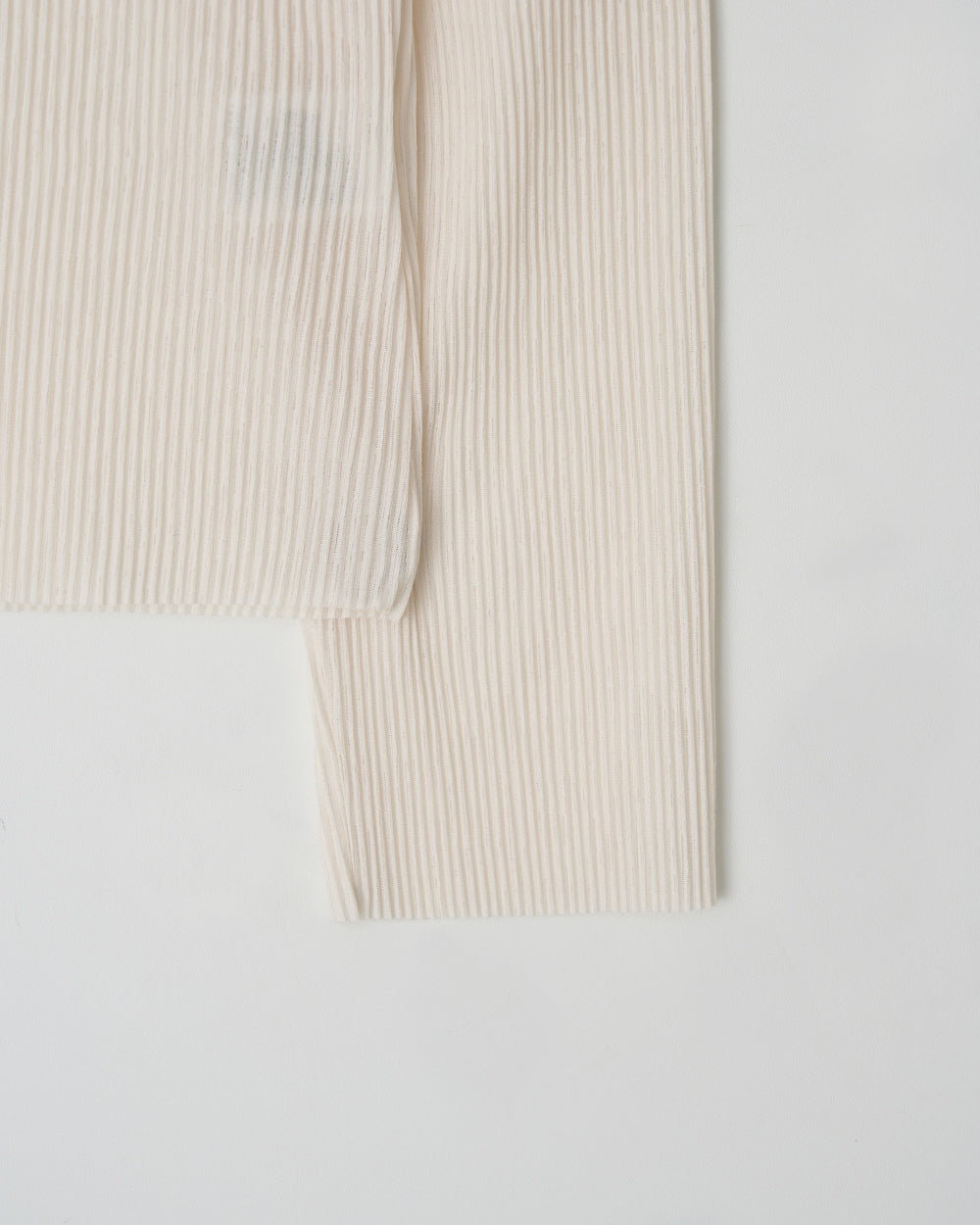 Paris pleats long sleeve t-shirt