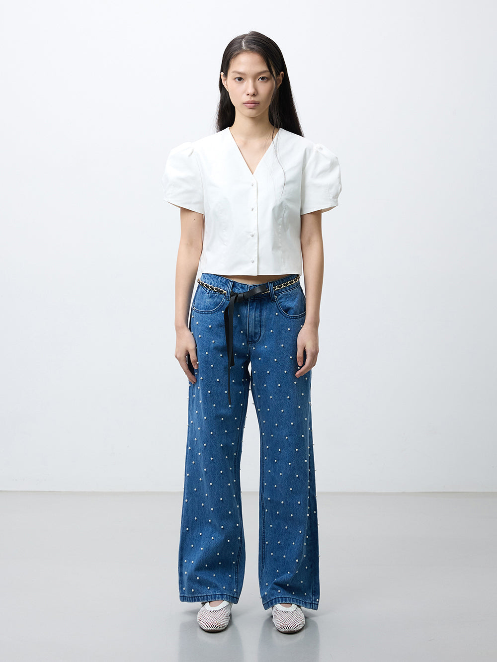 Pearl studs denim pants
