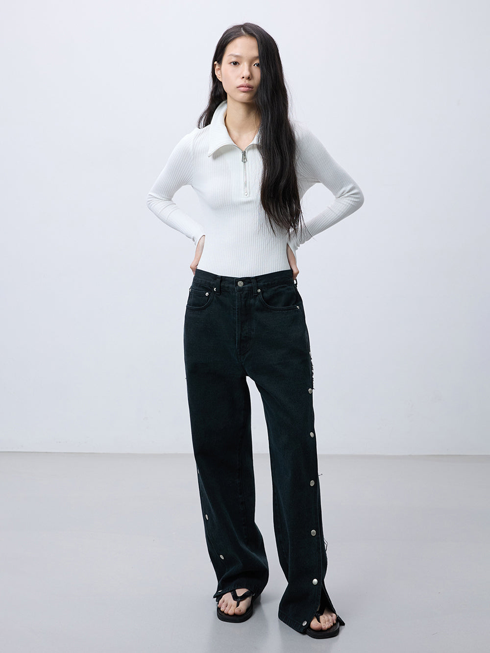 Black dot jeans