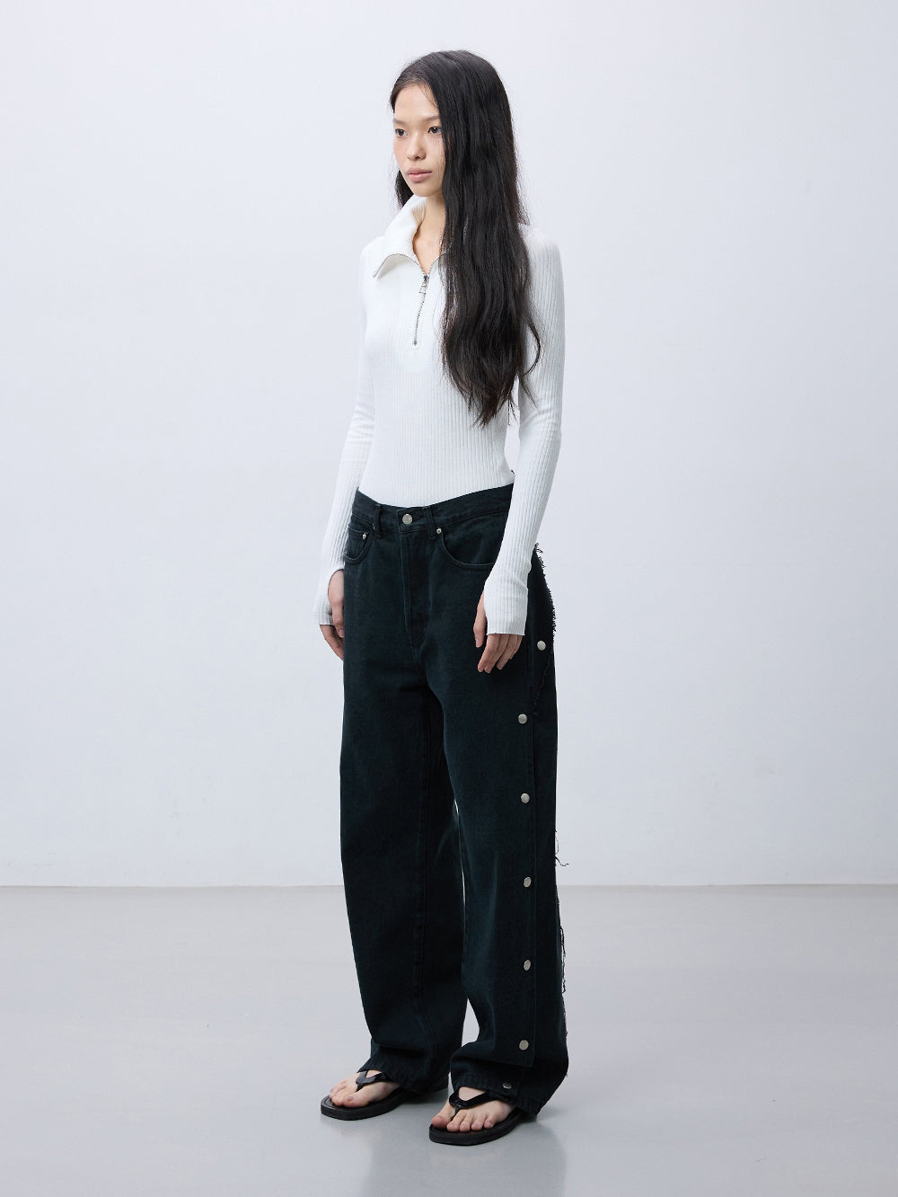 Black dot jeans