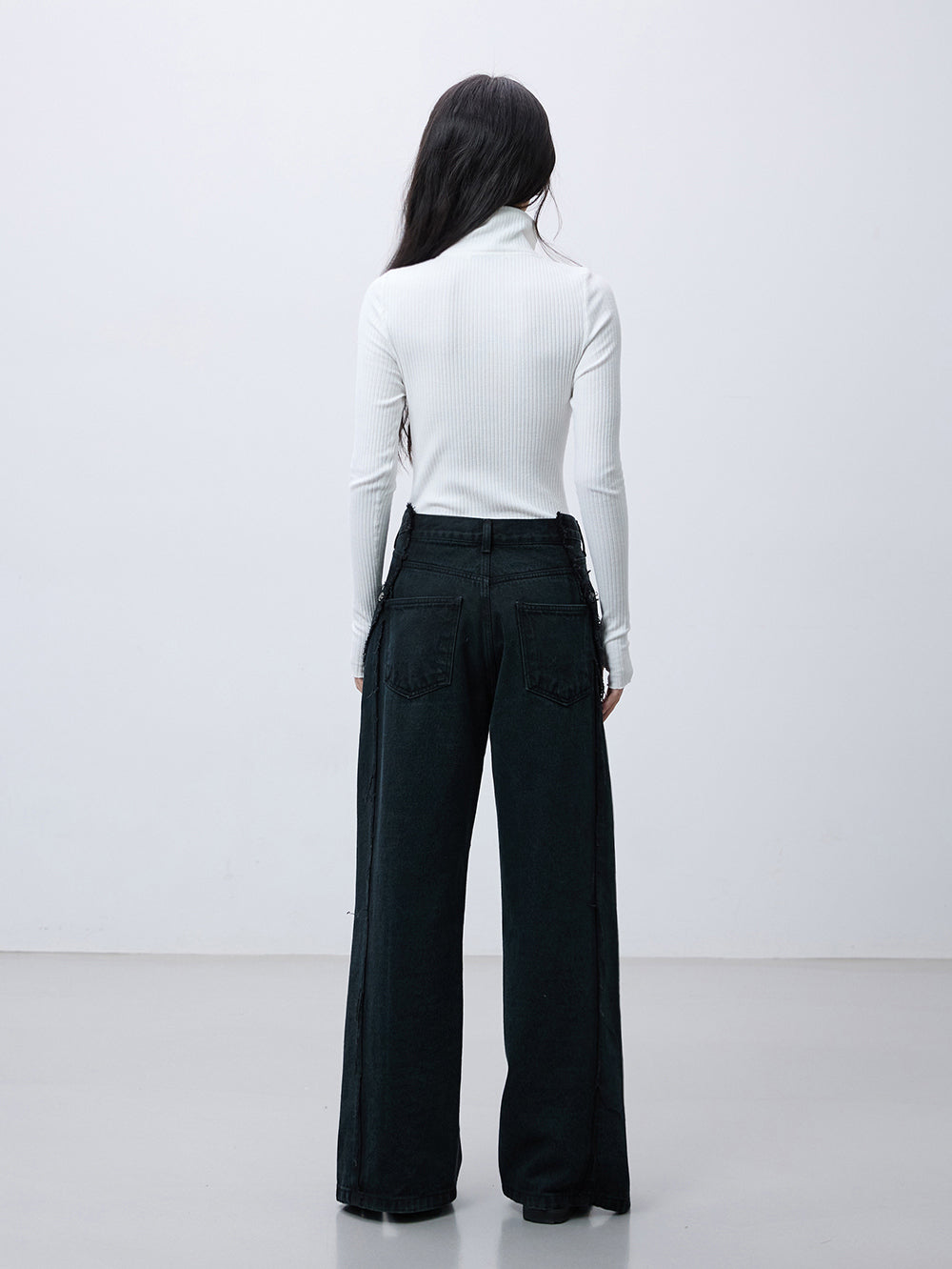 Black dot jeans
