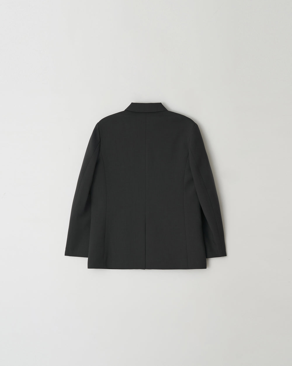 Sleeve button jacket