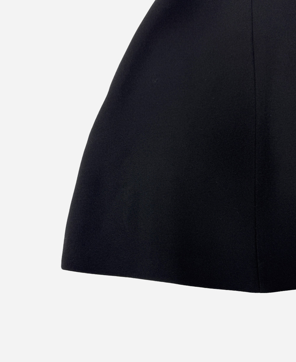 Sleeveless volume mini dress