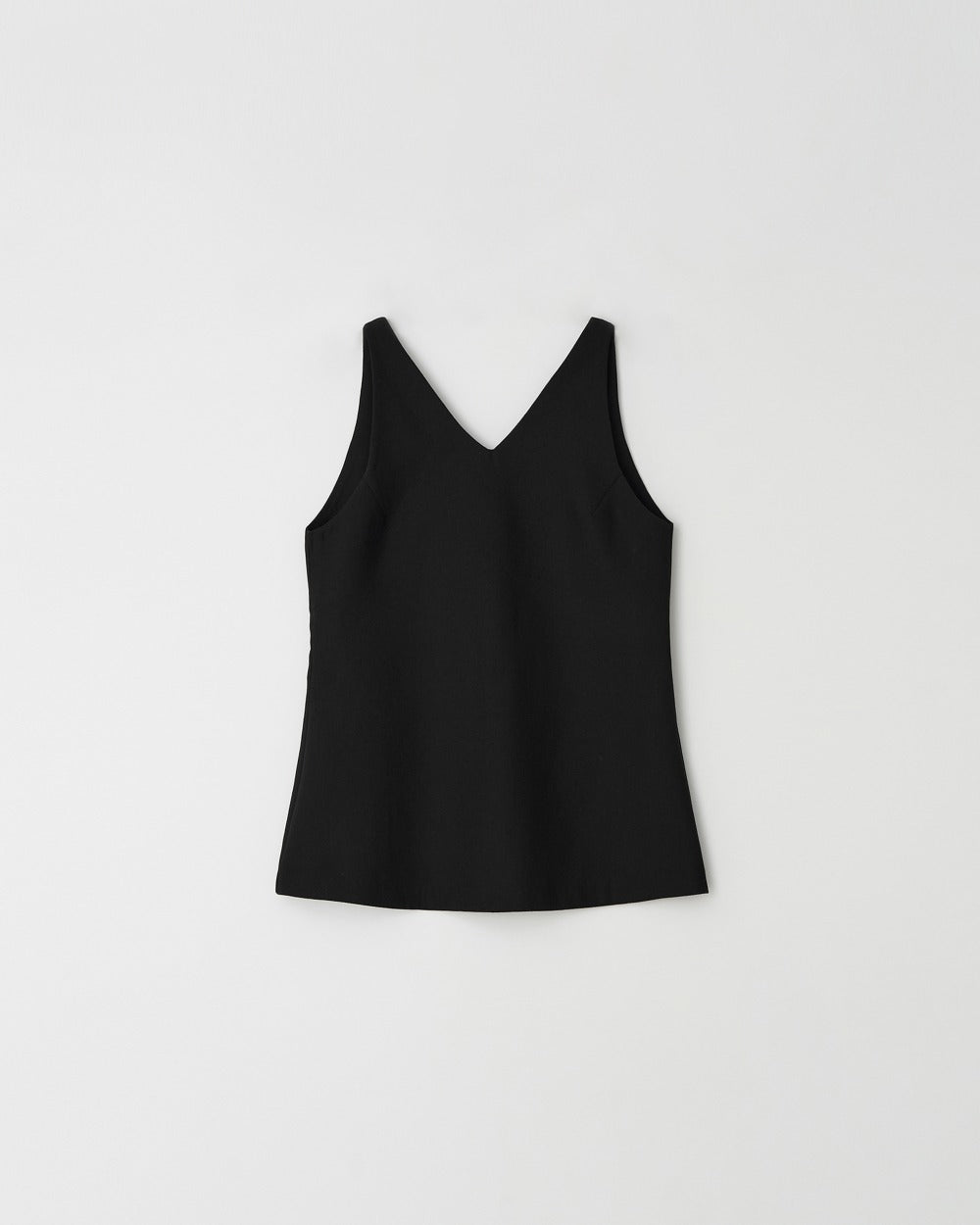 V-neck sleeveless blouse