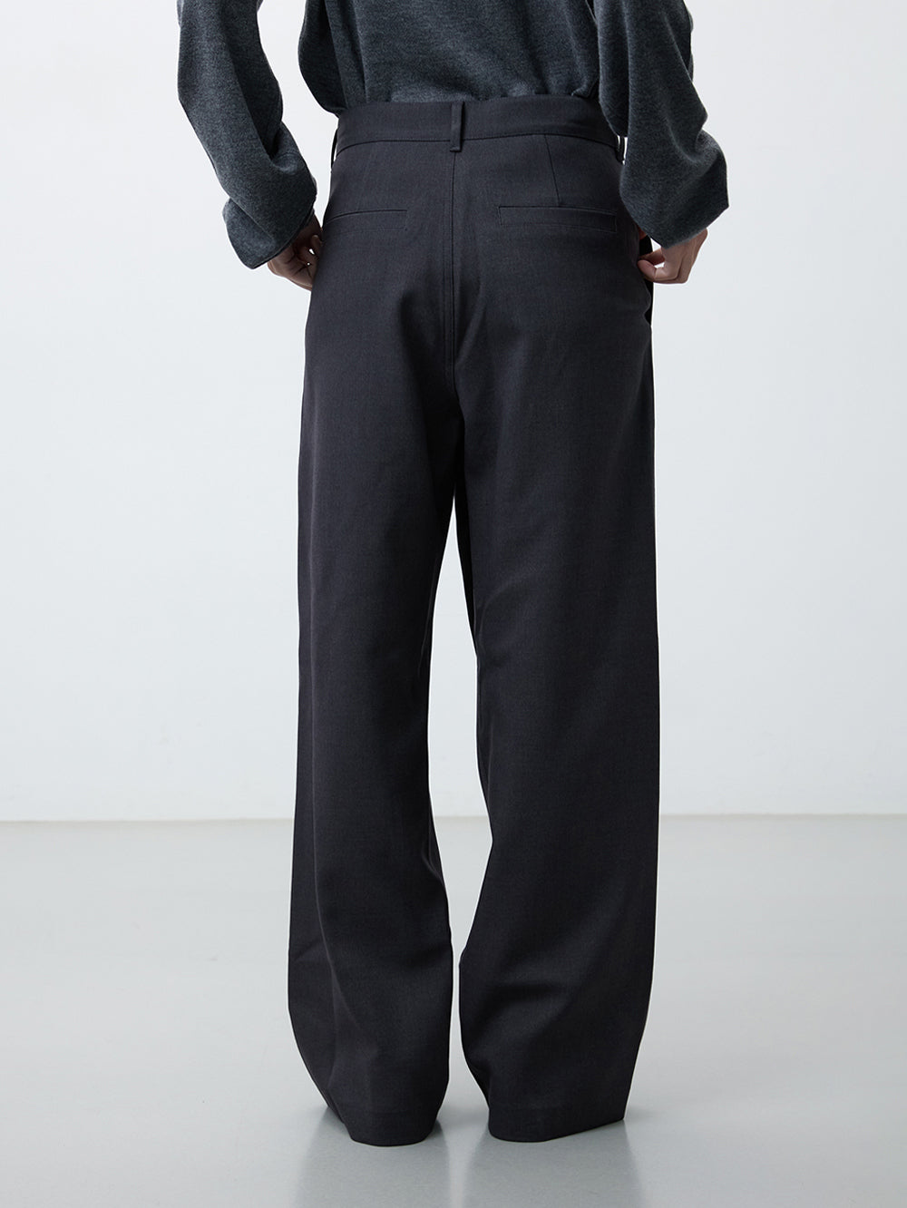 Unbalanced wrap trouser
