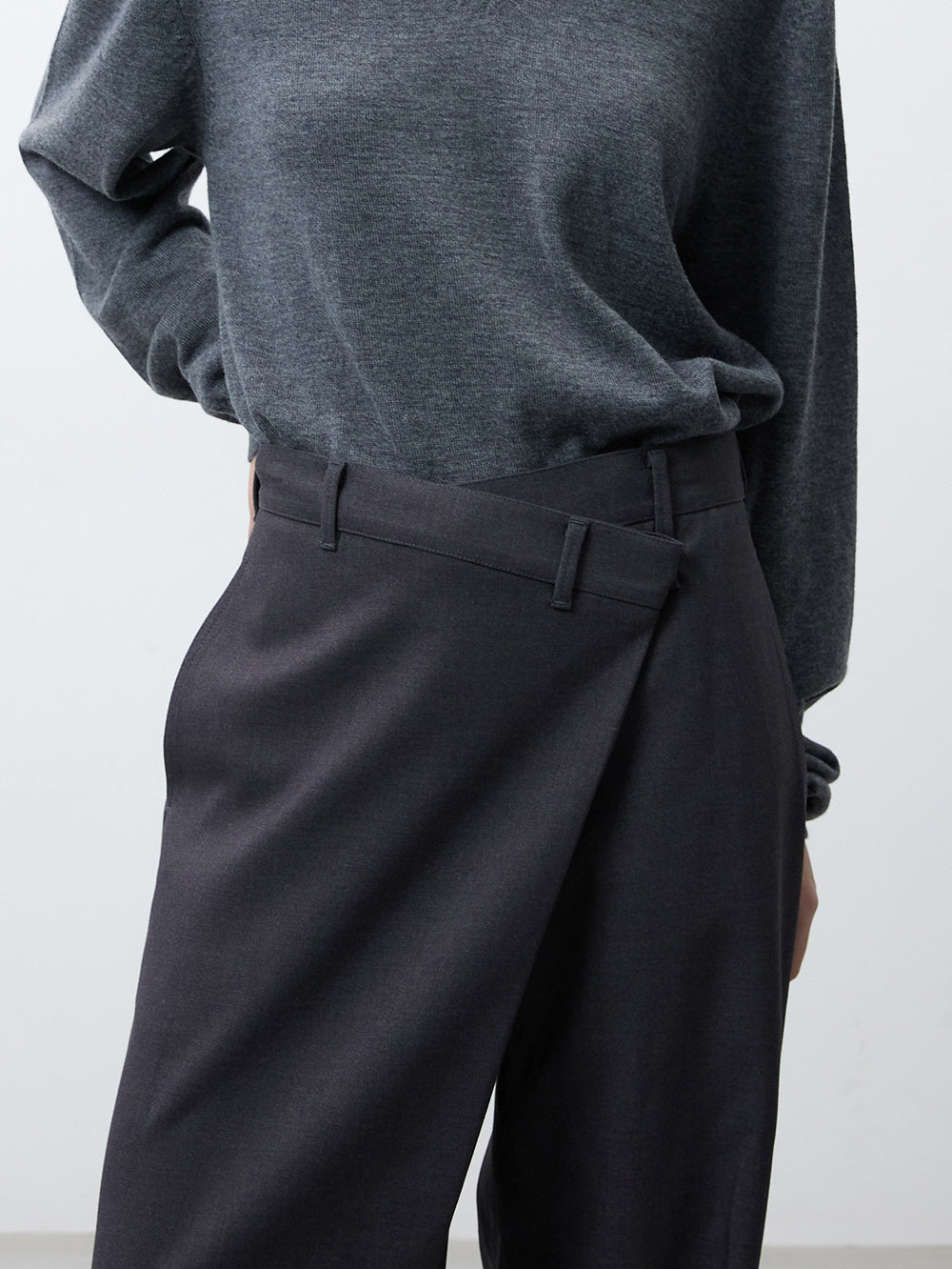 Unbalanced wrap trouser